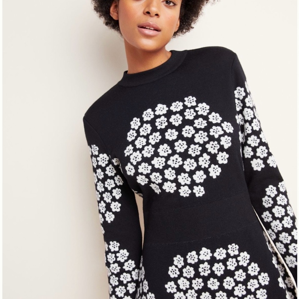 Black Floral Knit Long-Sleeve Top